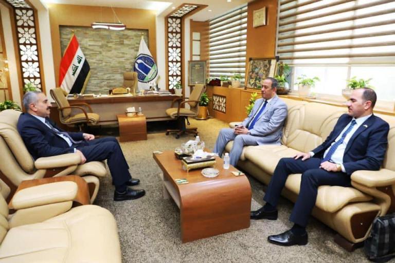 تدريب الطلبة دوليا